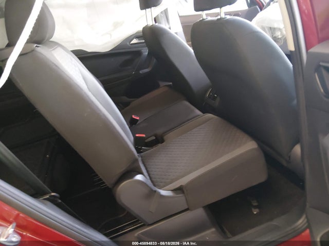 2018 Volkswagen Tiguan 2.0t S მანქანა იყიდება აუქციონზე, vin: 3VV1B7AX9JM104330, აუქციონის ნომერი: 45894833