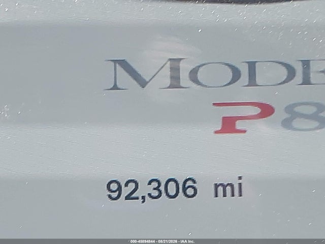 45894844 :رقم المزاد ، 5YJSA1DP6DFP13107 vin ، 2013 Tesla Model S Performance مزاد بيع