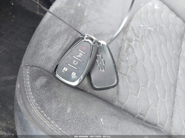 2018 Chevrolet Equinox Lt მანქანა იყიდება აუქციონზე, vin: 2GNAXJEV8J6115973, აუქციონის ნომერი: 45894860