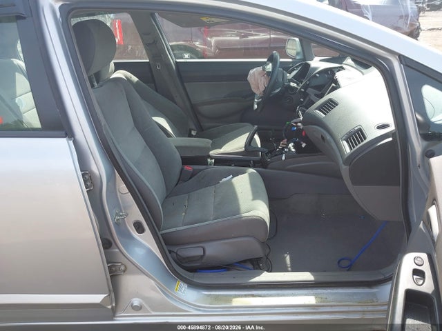Продажа на аукционе авто 2009 Honda Civic Lx, vin: 2HGFA15599H513579, номер лота: 45894872