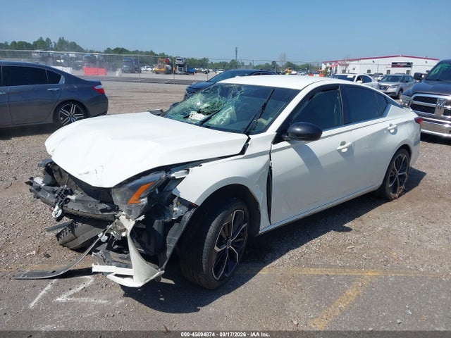 45894874 :رقم المزاد ، 1N4BL4CV7PN330235 vin ، 2023 Nissan Altima Sr Fwd مزاد بيع