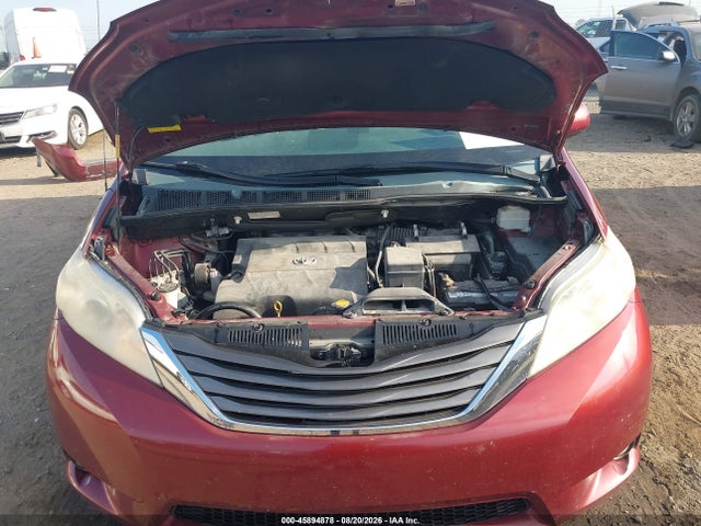 2012 Toyota Sienna Xle V6 8 Passenger მანქანა იყიდება აუქციონზე, vin: 5TDYK3DC8CS263115, აუქციონის ნომერი: 45894878