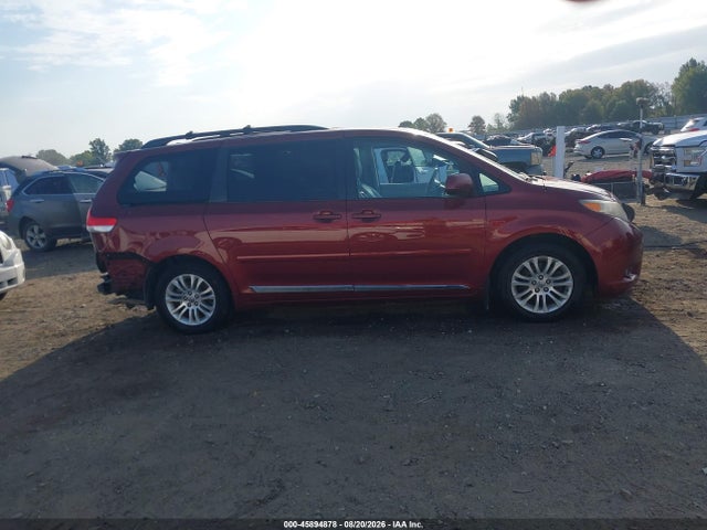 2012 Toyota Sienna Xle V6 8 Passenger მანქანა იყიდება აუქციონზე, vin: 5TDYK3DC8CS263115, აუქციონის ნომერი: 45894878