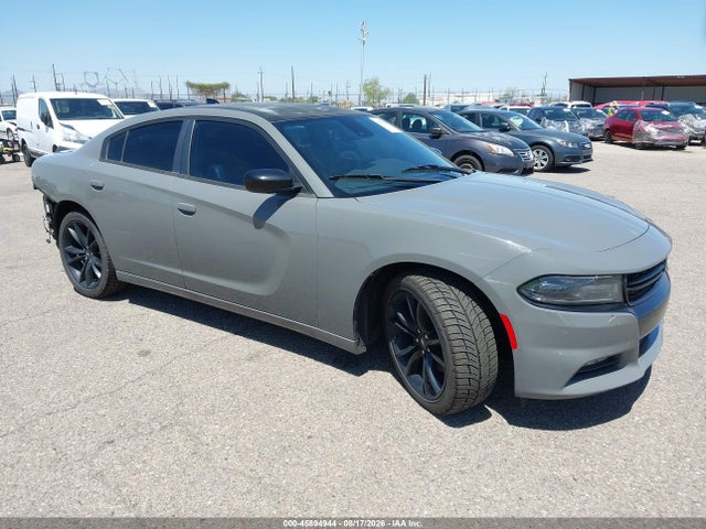 Auction sale of the 2017 Dodge Charger Sxt Rwd, vin: 2C3CDXHGXHH514977, lot number: 45894944