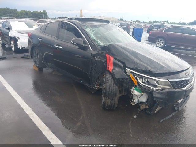 2020 Kia Optima S მანქანა იყიდება აუქციონზე, vin: 5XXGT4L39LG404582, აუქციონის ნომერი: 45895003