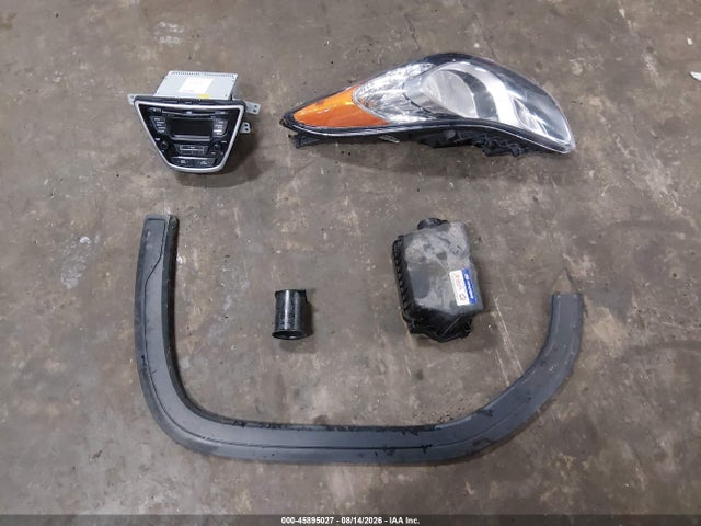 2013 Hyundai Elantra Gls მანქანა იყიდება აუქციონზე, vin: KMHDH4AE8DU978686, აუქციონის ნომერი: 45895027