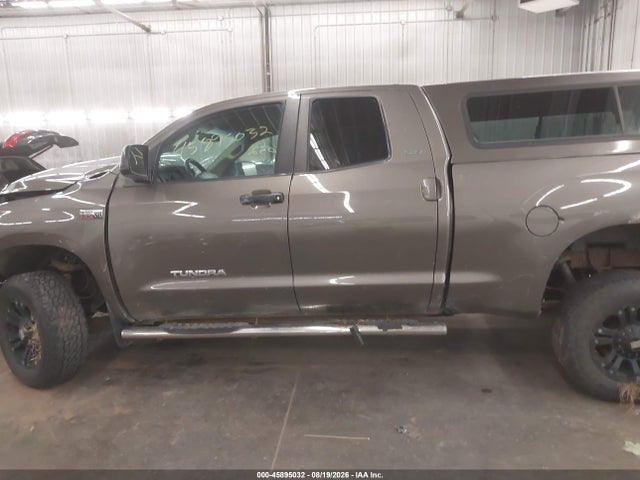 45895032 :رقم المزاد ، 5TFBV54138X040392 vin ، 2008 Toyota Tundra Sr5 5.7l V8 مزاد بيع