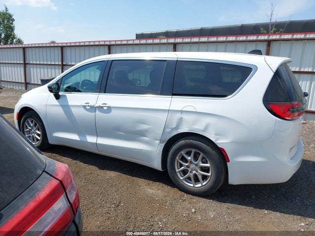Chrysler Pacifica Select 2025 2C4RC1BG6SR581639 Image 14