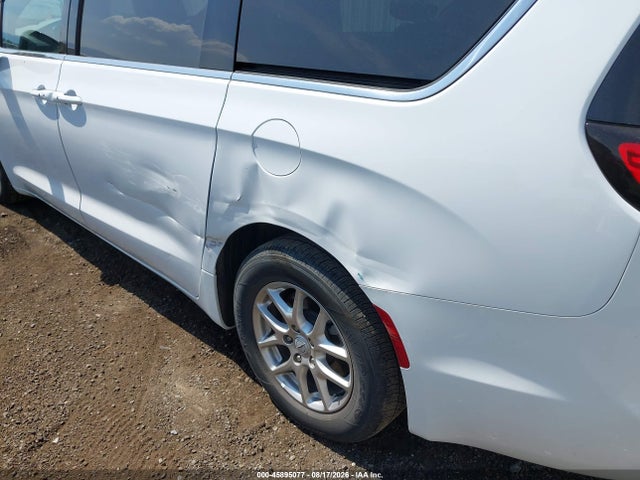 Chrysler Pacifica Select 2025 2C4RC1BG6SR581639 Image 17