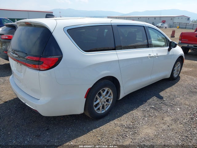 Chrysler Pacifica Select 2025 2C4RC1BG6SR581639 Image 4
