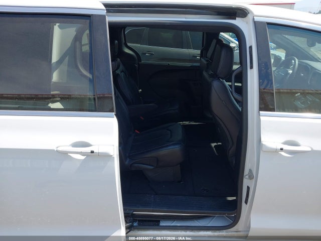 Chrysler Pacifica Select 2025 2C4RC1BG6SR581639 Image 8