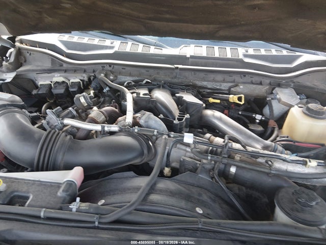 1FT8W3DT0JEB19226 Ford F-350 Lariat
