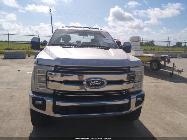 1FT8W3DT0JEB19226 Ford F-350 Lariat