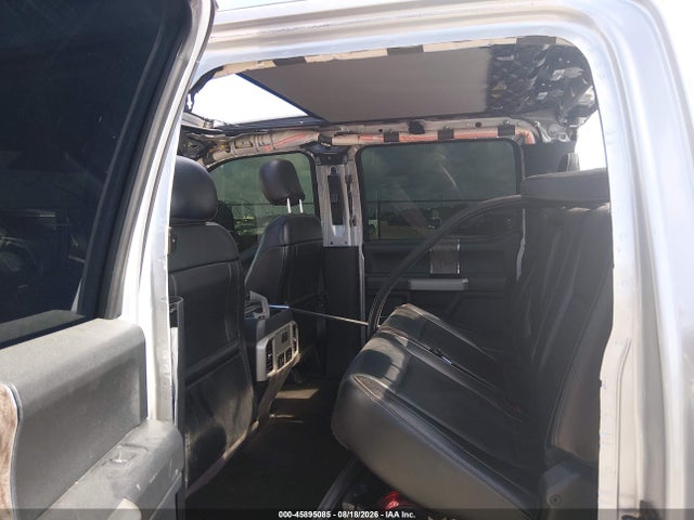 1FT8W3DT0JEB19226 Ford F-350 Lariat