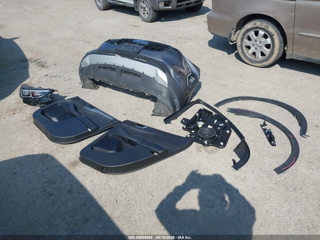 1FMCU9JA0PUA56919 Ford Escape Platinum