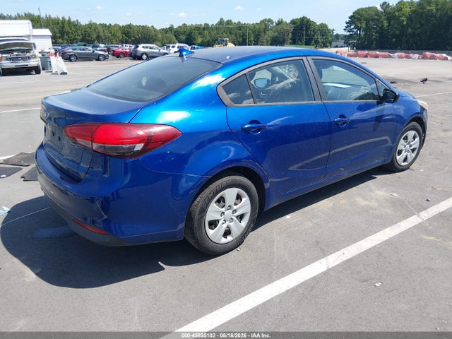 45895102 :رقم المزاد ، 3KPFK4A76HE051478 vin ، 2017 Kia Forte Lx مزاد بيع