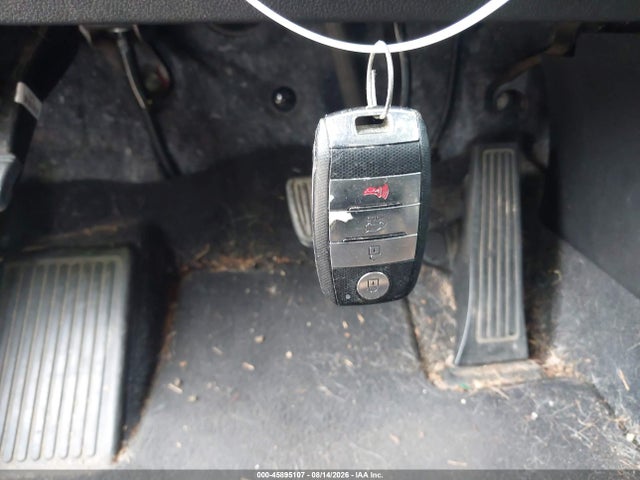 Aukcja sprzedaży 2016 Kia Sorento 3.3l Sx, vin: 5XYPKDA52GG010690, numer aukcji: 45895107
