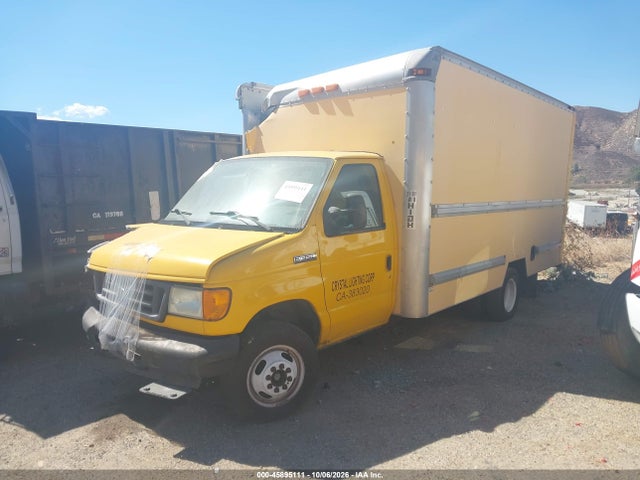 45895111 :رقم المزاد ، 1FDSE35L27DA15113 vin ، 2007 Ford E-350 Cutaway مزاد بيع