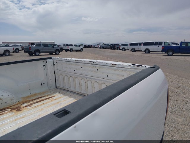 3C6JR6DG2HG764855 RAM 1500 Tradesman 4x2 8&#039; Box