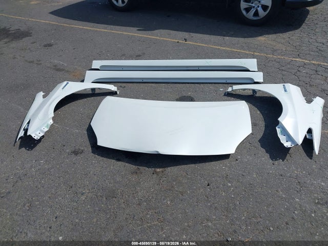 Toyota Prius Three 2014 JTDKN3DU6E0383071 Image 18