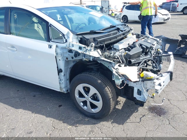 Toyota Prius Three 2014 JTDKN3DU6E0383071 Image 20