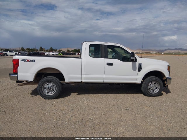 Ford F-250 Xl 2018 1FT7X2B64JEC69954 Image 13