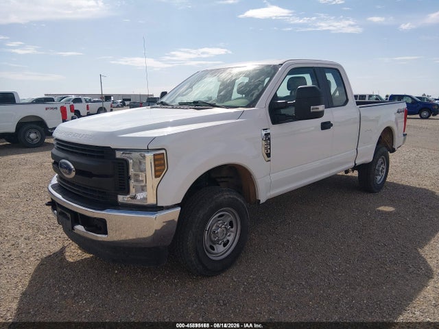 Ford F-250 Xl 2018 1FT7X2B64JEC69954 Image 2