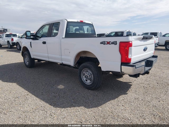 Ford F-250 Xl 2018 1FT7X2B64JEC69954 Image 3