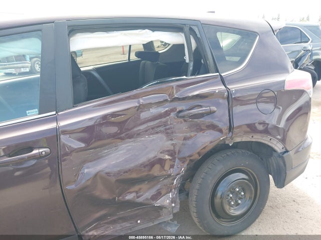 2T3ZFREV6JW519422 Toyota RAV4 LE