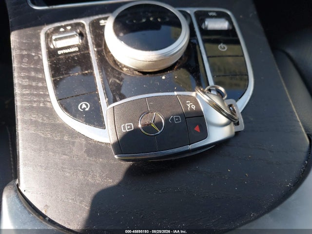 Продажа на аукционе авто 2019 Mercedes-benz C 300, vin: 55SWF8DB4KU296968, номер лота: 45895193