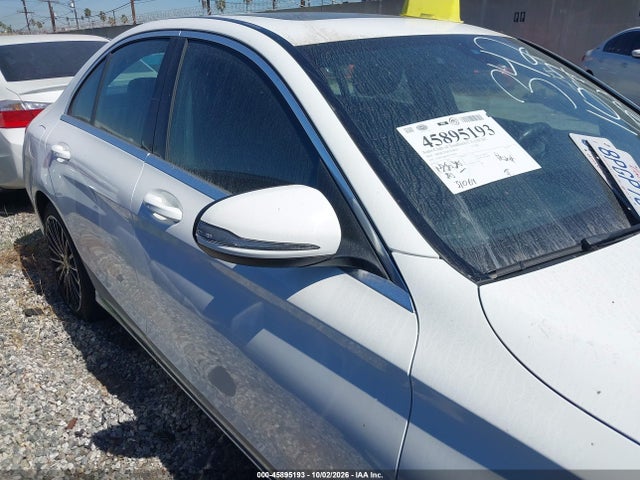Продажа на аукционе авто 2019 Mercedes-benz C 300, vin: 55SWF8DB4KU296968, номер лота: 45895193