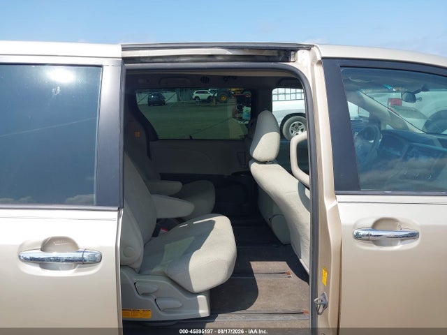 Aukcja sprzedaży 2013 Toyota Sienna L V6 7 Passenger, vin: 5TDZK3DC5DS355403, numer aukcji: 45895197