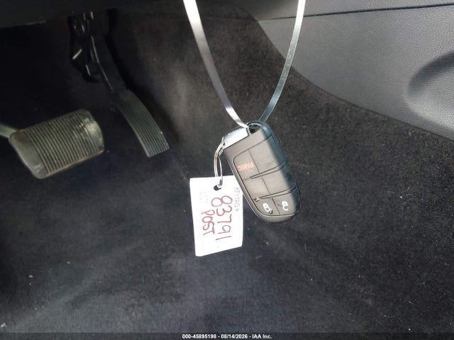 45895198 :رقم المزاد ، 1C4RJFAG3JC297686 vin ، 2018 Jeep Grand Cherokee Laredo E 4x4 مزاد بيع