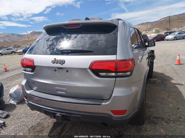 Продаж на аукціоні авто 2017 Jeep Grand Cherokee 75th Anniversary Edition, vin: 1C4RJFAG8HC674586, номер лоту: 45895225