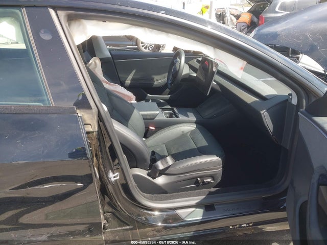 5YJ3E1EA2SF913269 Tesla Model 3 Long Range Rear-wheel Drive/standard Rear-wheel Drive