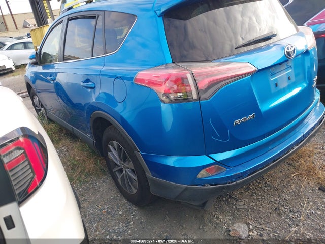 JTMRJREV2JD203253 Toyota Rav4 Hybrid Xle