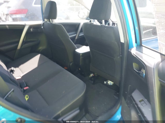 JTMRJREV2JD203253 Toyota Rav4 Hybrid Xle