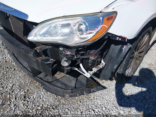 2013 Chrysler 200 Lx მანქანა იყიდება აუქციონზე, vin: 1C3CCBAB7DN671002, აუქციონის ნომერი: 45895279