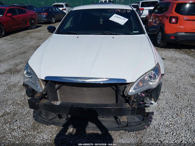 2013 Chrysler 200 Lx მანქანა იყიდება აუქციონზე, vin: 1C3CCBAB7DN671002, აუქციონის ნომერი: 45895279