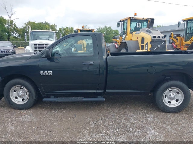 Продаж на аукціоні авто 2017 Ram 1500 Tradesman  4x2 8' Box, vin: 3C6JR6DGXHG681013, номер лоту: 45895286