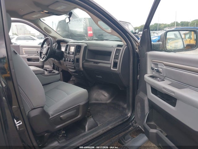 Продаж на аукціоні авто 2017 Ram 1500 Tradesman  4x2 8' Box, vin: 3C6JR6DGXHG681013, номер лоту: 45895286