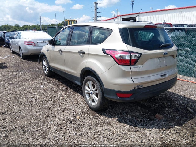 Продажа на аукционе авто 2017 Ford Escape S, vin: 1FMCU0F78HUE68810, номер лота: 45895300
