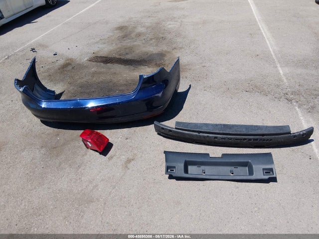 2011 Volkswagen Jetta 2.5l Se მანქანა იყიდება აუქციონზე, vin: 3VWDZ7AJ8BM097162, აუქციონის ნომერი: 45895308