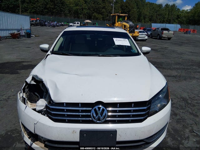 2014 Volkswagen Passat 2.0l Tdi Se მანქანა იყიდება აუქციონზე, vin: 1VWBN7A39EC115310, აუქციონის ნომერი: 45895312