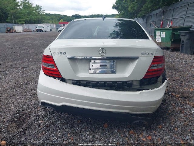 2012 Mercedes-benz C 300 Sport 4matic მანქანა იყიდება აუქციონზე, vin: WDDGF8BBXCR199896, აუქციონის ნომერი: 45895315