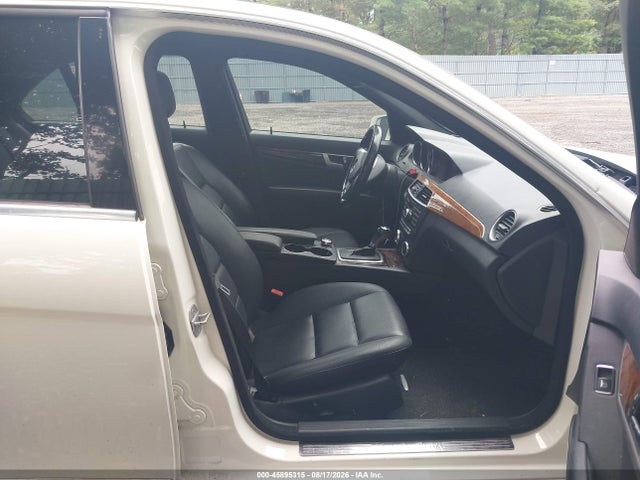 2012 Mercedes-benz C 300 Sport 4matic მანქანა იყიდება აუქციონზე, vin: WDDGF8BBXCR199896, აუქციონის ნომერი: 45895315