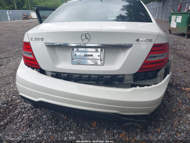 2012 Mercedes-benz C 300 Sport 4matic მანქანა იყიდება აუქციონზე, vin: WDDGF8BBXCR199896, აუქციონის ნომერი: 45895315