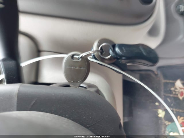 45895332 :رقم المزاد ، 3C8FY4BB61T320550 vin ، 2001 Chrysler Pt Cruiser مزاد بيع