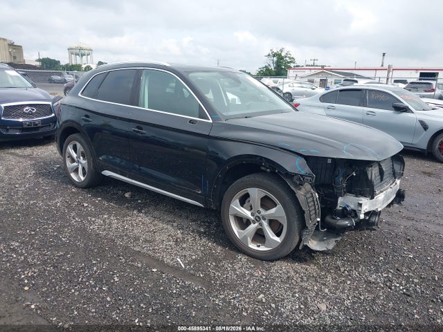 45895341 :رقم المزاد ، WA1BAAFY0M2127246 vin ، 2021 Audi Q5 Premium Plus 45 Tfsi Quattro S Tronic مزاد بيع