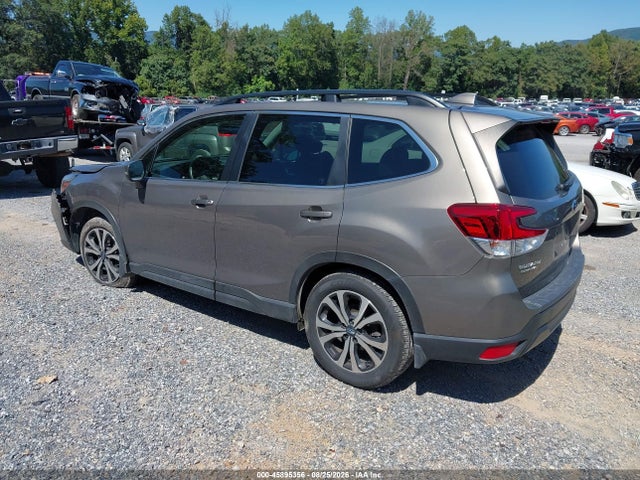2021 Subaru Forester Limited მანქანა იყიდება აუქციონზე, vin: JF2SKASC2MH500122, აუქციონის ნომერი: 45895356